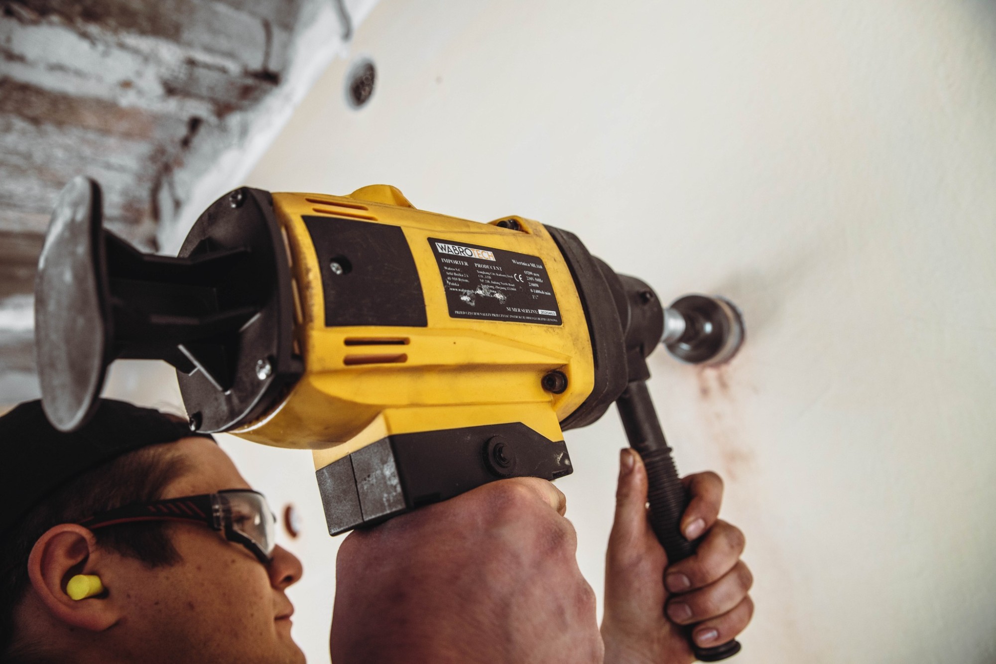 541310232_607094_669105999_n 1758173421