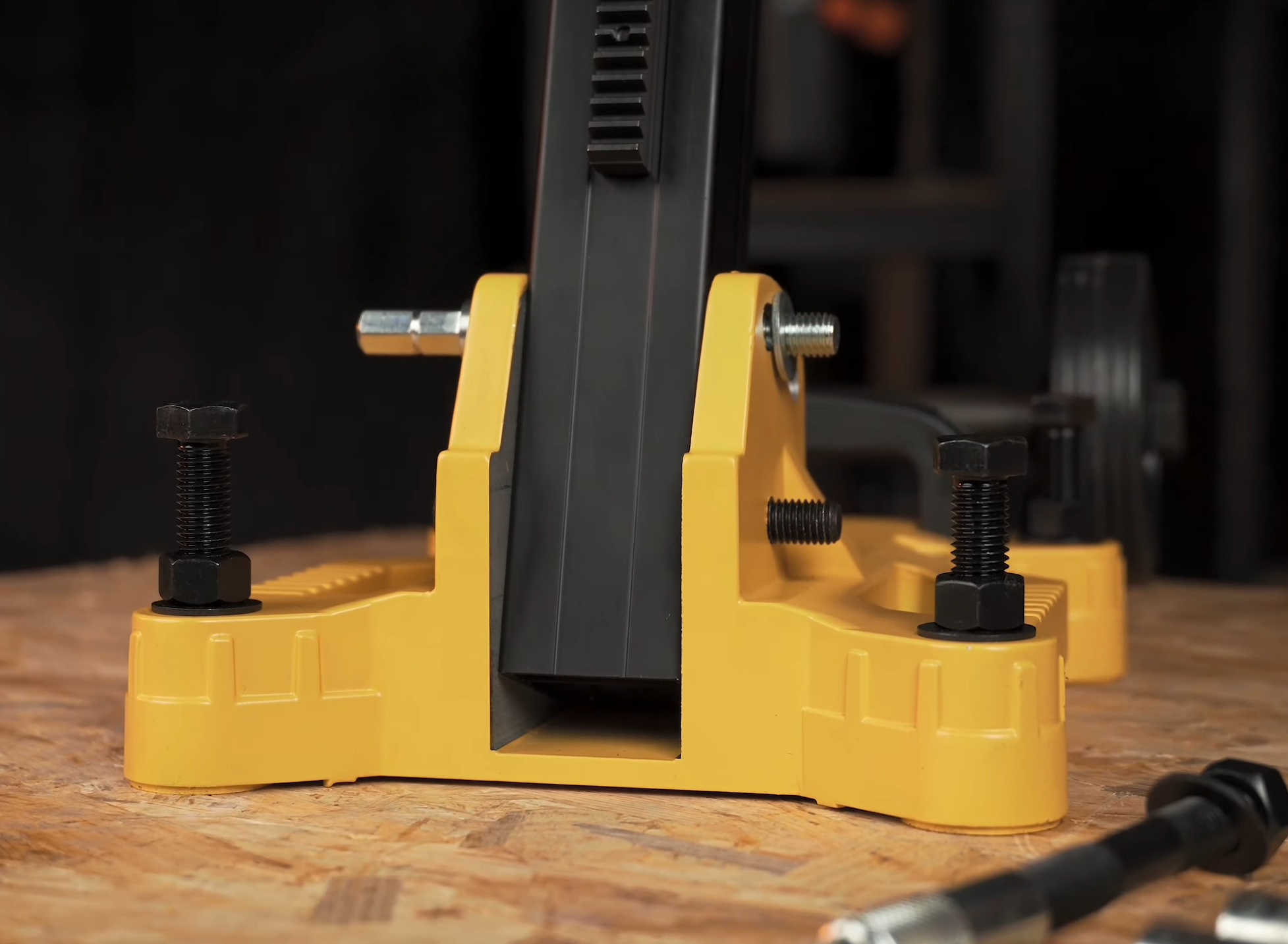 Montaż tulei statywu WABROTECH WT45S