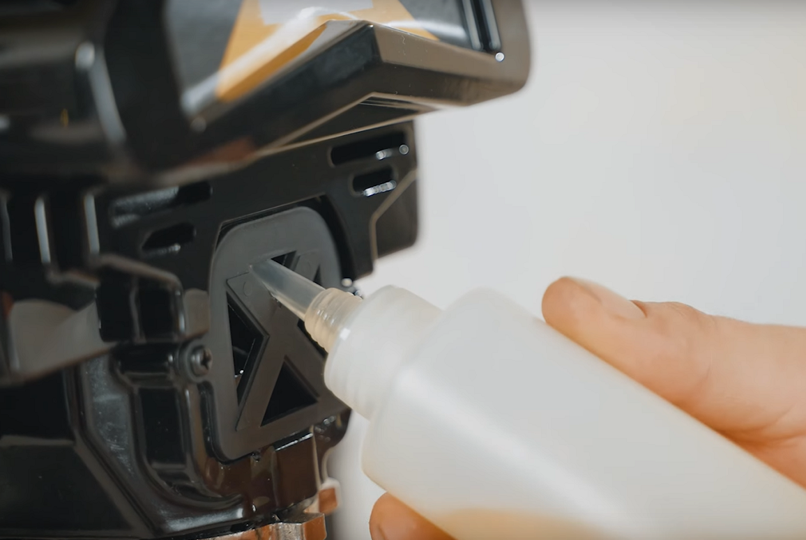 Olejenie tłoka w agregacie malarskim