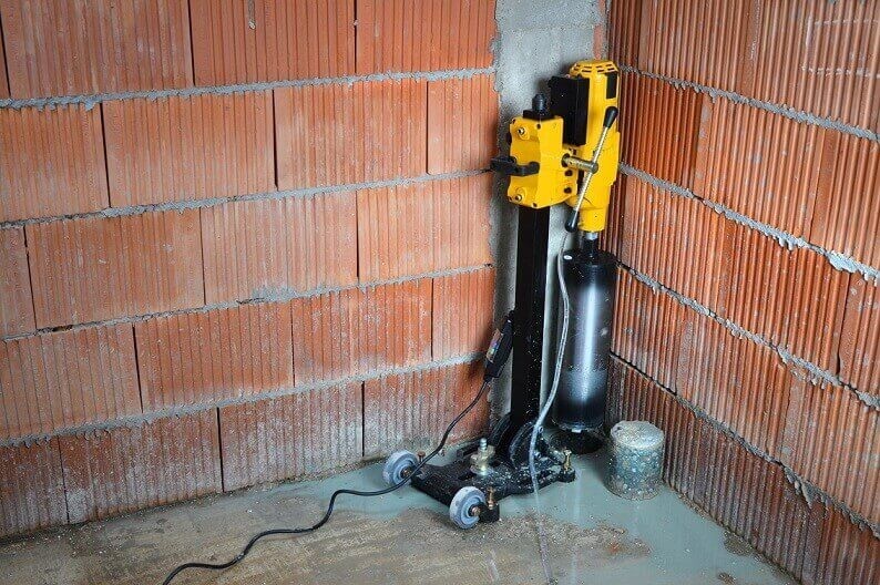 Wiertnica na statywie pionowym WABROTECH