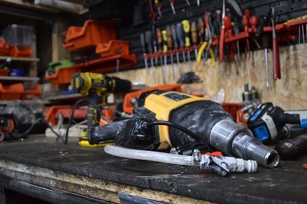 Wiertnica ręczna z wrzecionem z gwintem zewnętrznym 1 1/4