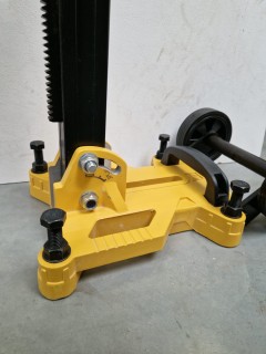 Statyw WT45S Pochyły - OUTLET - Obejma 60mm - Brak zestawu kotwiącego
