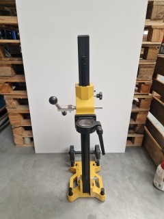 Statyw WT45S Pochyły - OUTLET - Obejma 60mm - Brak zestawu kotwiącego