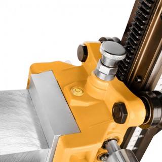 Wiertnica na statywie próżniowym WT506E - śruba statywu